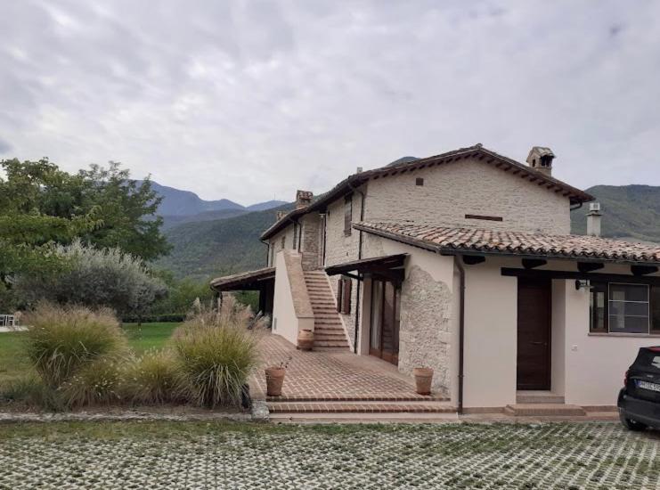 Hotel Casa Vinto Cagli Esterno foto
