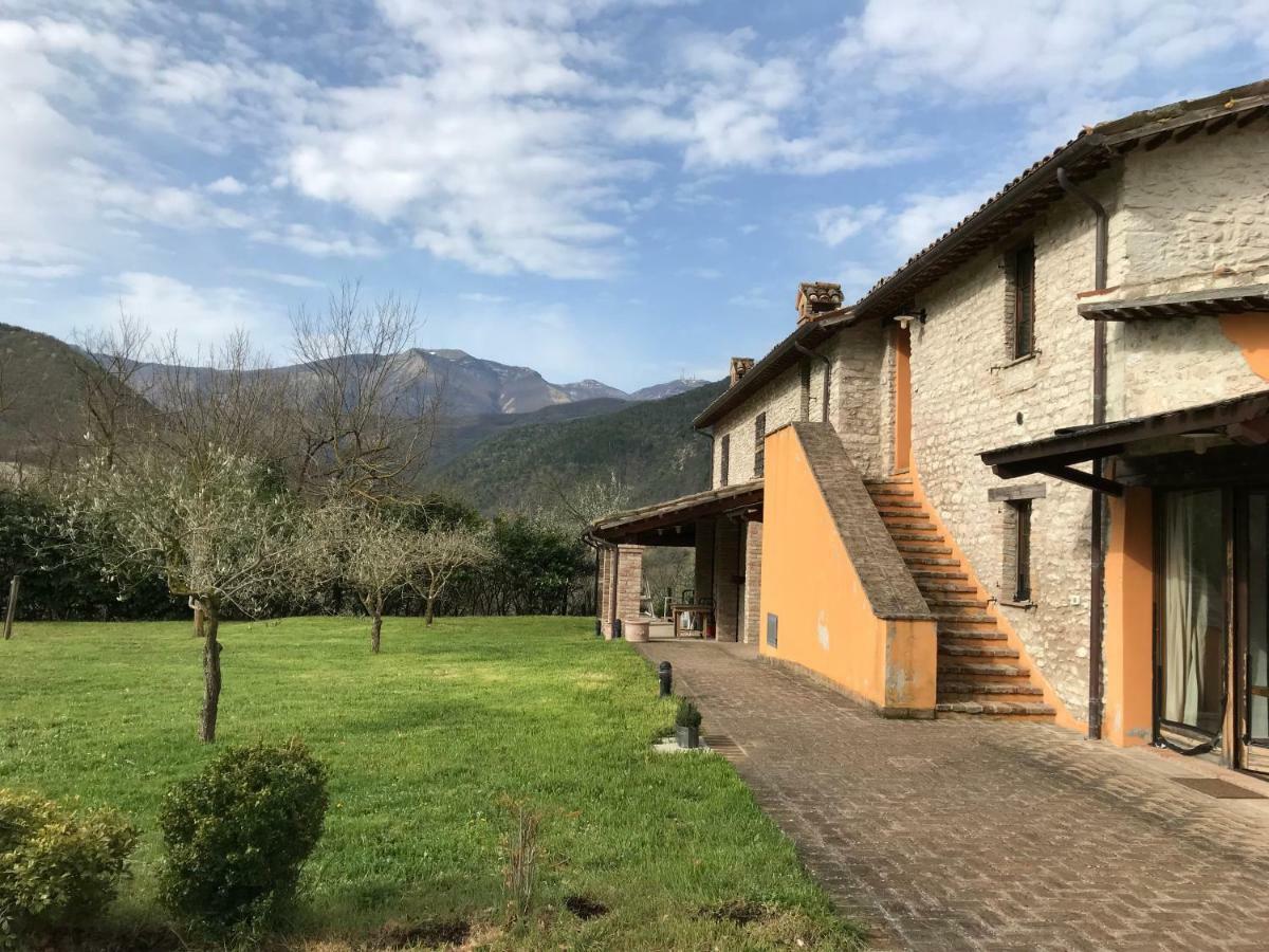 Hotel Casa Vinto Cagli Esterno foto